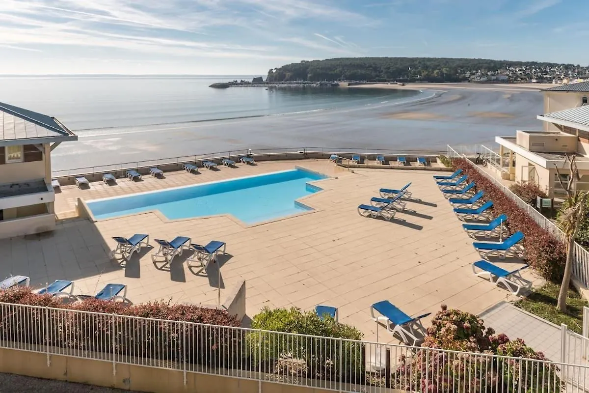 Une Terrasse Sur La Mer Crozon 0*,