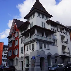 https://luxury-apartments-by-livingdowntown.hotelsbaselswitzerland.com