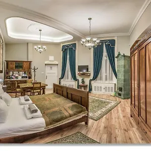 https://budapest-art-nouveau-apartment.inbudapesthotels.com